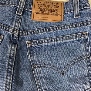 Vintage Levi’s 954 high rise denim shorts